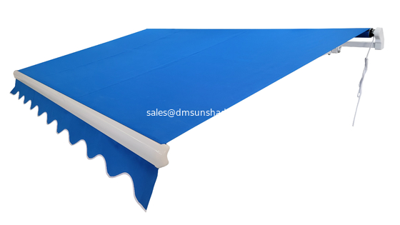 Manual Or Motorized Operation Retractable Patio With Highly Durable Fabric Awnings