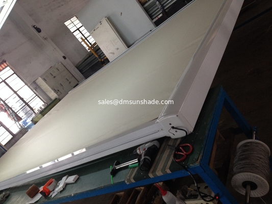 Aluminium Motorized Retractable Pergola Conservatory Skylight Awning